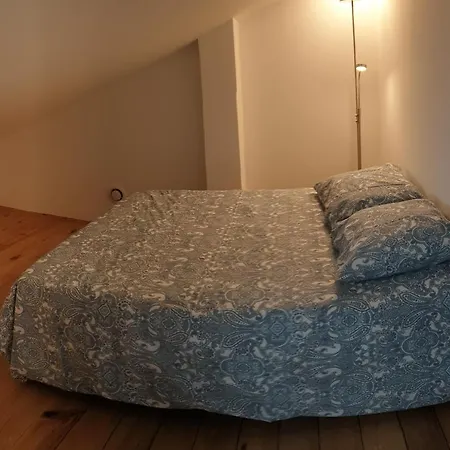 Authentique Vieille Ville Apartment *